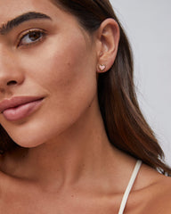 Framed Ari Heart Gold Stud Earrings in Light Pink Drusy