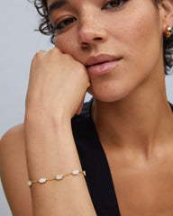 Emilie Gold Chain Bracelet in Iridescent Drusy