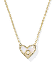 Ari Heart Letter O Gold Short Pendant Necklace
