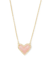 Ari Heart Gold Pendant Necklace in Rose Quartz
