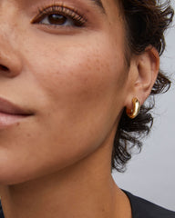 Mikki Metal Huggie Earrings in Gold