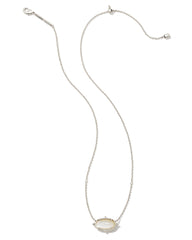 Baroque Vintage Silver Elisa Pendant Necklace in Natural Mother-of-Pearl