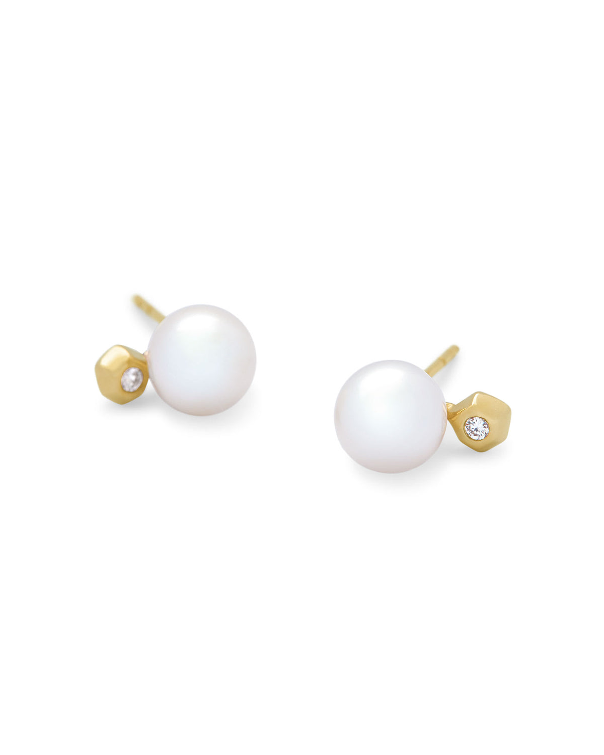 Cathleen 14k Yellow Gold Stud Earrings Freshwater Cultured Pearl