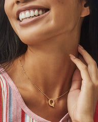 Letter Q Pendant Necklace in Silver